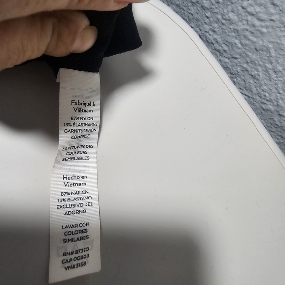 ALO Yoga Charcoal Zip-Up Jacket - Picture 8 of 8